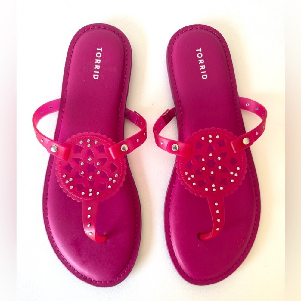 Torrid Medallion T-Strap Sandals Pink Studded Thong Wide Width 12
